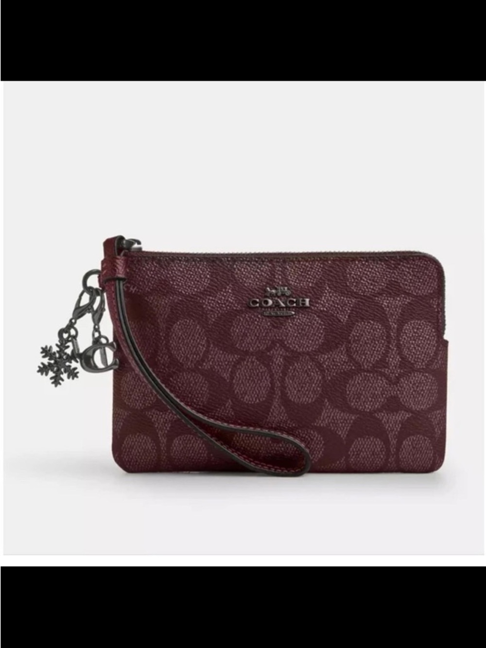 Coach Boxed Wristlet In Signature
Canvas With Charms NWT - Picture 2 of 7